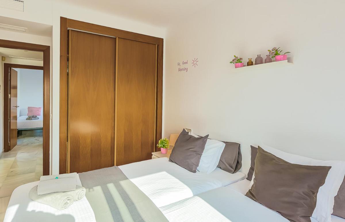 Andaluz Apartments Mar De Nerja Δωμάτιο φωτογραφία